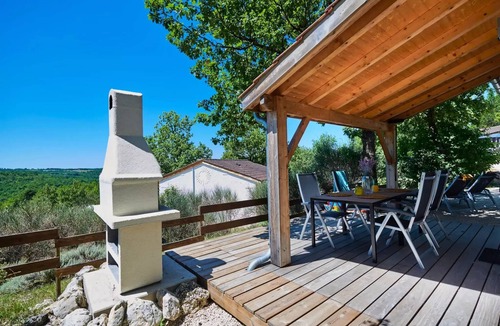 Mauroux Villa | Apartment