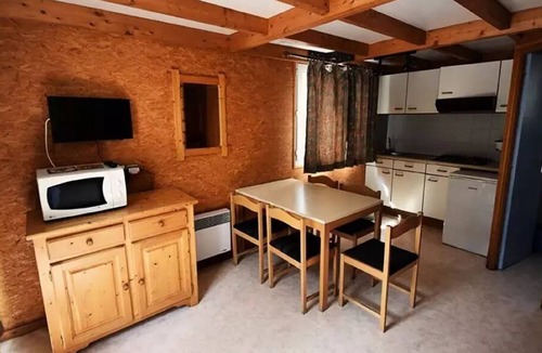 Meolans-Revel Ski Chalet | Apartment