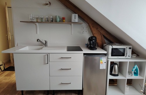 Montereau-Fault-Yonne Apartment | Apartment with double bed, sofa bed, bathroom and kitchen