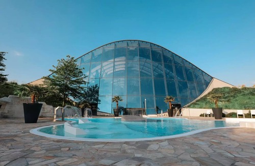 Curcay-sur-Dive Cabin | Apartment
