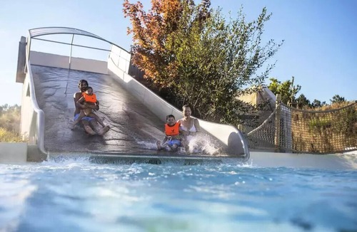 Curcay-sur-Dive Cabin | Apartment