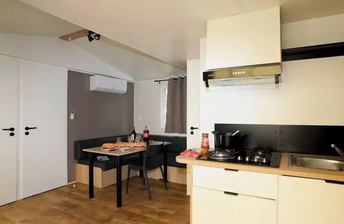 Moyenneville House | Apartment