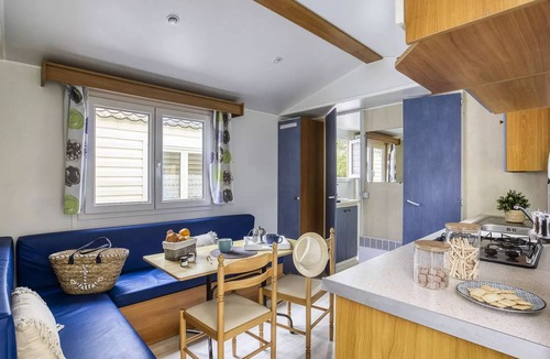 Nesles-la-Vallee House | Apartment