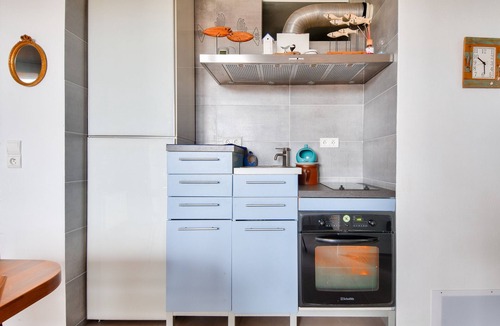 Noirmoutier-en-l'Ile Apartment | Apartment for 4 on estate with pool