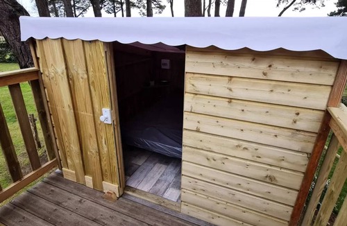 Paimboeuf Cabin | Apartment
