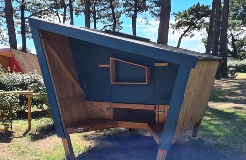 Paimboeuf Cabin | Apartment