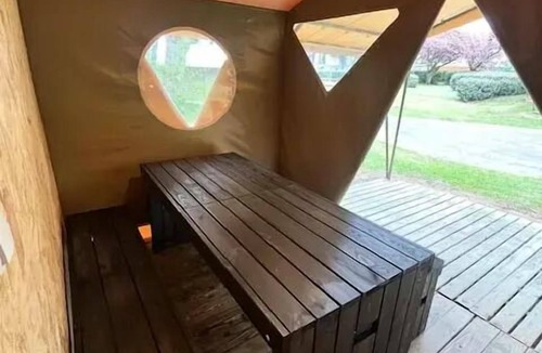 Paimboeuf RV Rental | Apartment