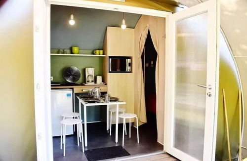 Palau-del-Vidre House | Apartment