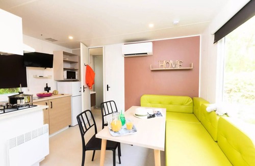 Palau-del-Vidre House | Apartment
