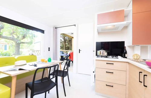 Palau-del-Vidre House | Apartment