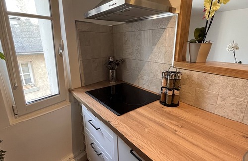 Poitiers Apartment | Apartment