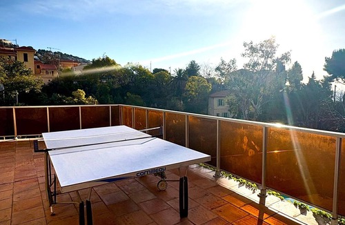 Roquebrune-Cap-Martin Apartment | Apartment for 8, spacious living with Wi-Fi included