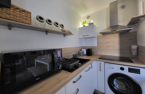 Saint-Brevin-l'Ocean Apartment | Apartment for 2, balcony, parking, near beach – Saint Brevin l'Océan