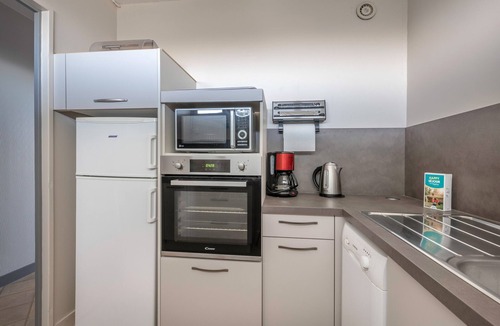 Saint-Brevin-les-Pins Apartment | Apartment facing the sea for 4 in Saint Brévin L’Océan