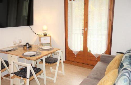 Saint-Gervais-les-Bains Apartment | Apartment La piste A by Interhome