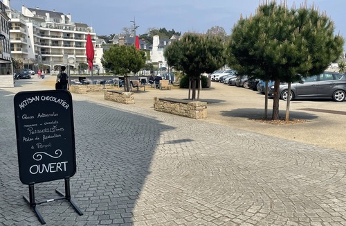 Portrieux Apartment | Apartment facing the sea
