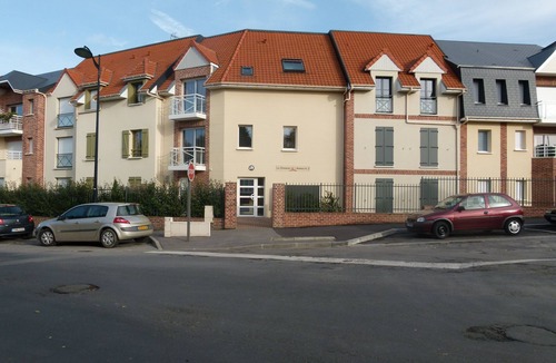 Saint-Valery-sur-Somme Apartment | Apartment St Valéry/Somme - near town center - private parking - internet