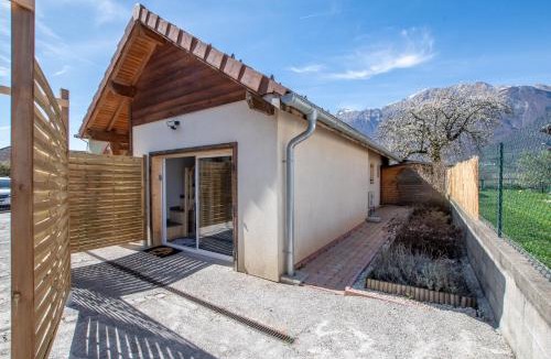 Sainte-Helene-sur-Isere Apartment | Apartment type f1 to