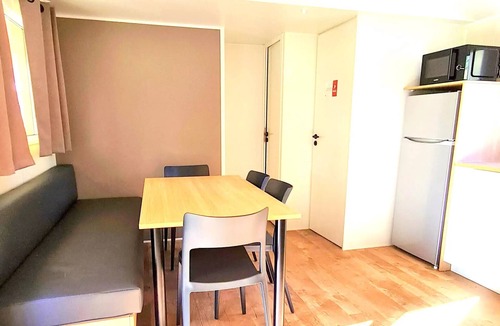 Calviac House | Apartment