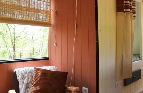 Saint-Antonin Noble Val Cabin | Apartment