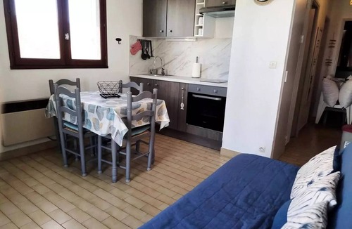Saint-Cyprien Plage Apartment | Apartment