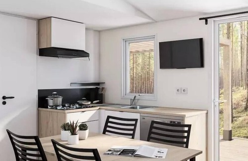 Saint-Germain-Laval House | Apartment