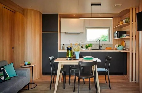 Saint-Julien-des-Landes House | Apartment