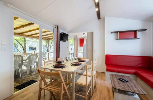 Saint-Michel-en-l'Herm House | Apartment