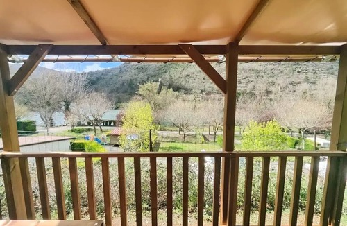 Saint-Rome-de-Tarn Cabin | Apartment