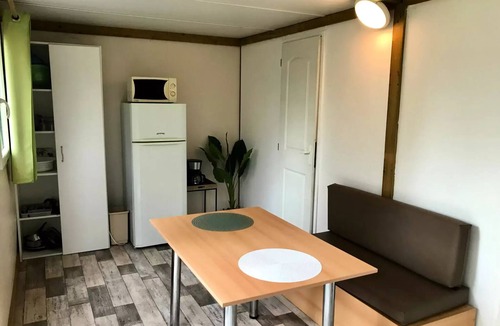 Sainte-Eulalie-en-Born House | Apartment
