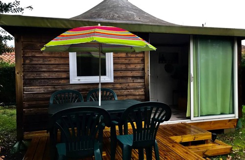 Sainte-Eulalie-en-Born House | Apartment