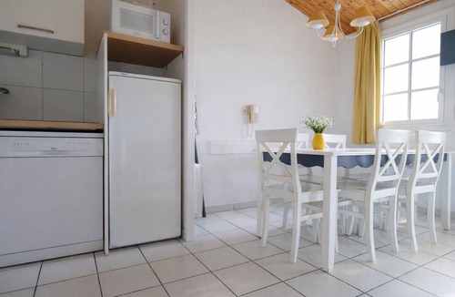 Talmont-Saint-Hilaire Apartment | Apartment at Bourgenay Golf Course for 4–6 people