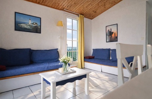 Talmont-Saint-Hilaire Apartment | Apartment at Bourgenay Golf Course for 4–6 people