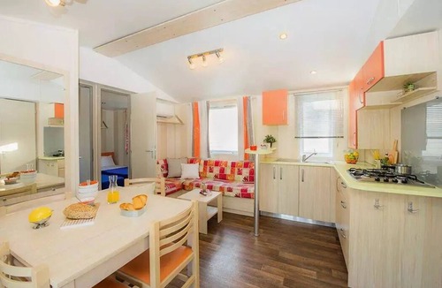 Varennes sur Loire House | Apartment