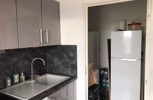 Villemoustaussou Apartment | Apartment