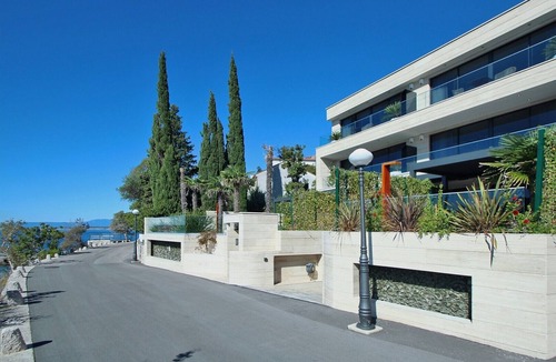 Selce Apartment | Apartment Fran 5 with Private Pool