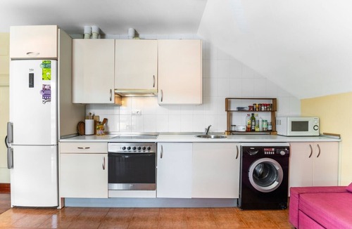 Ampuero Apartment | Apartment 'Francisca' with Mountain View and Wi-Fi