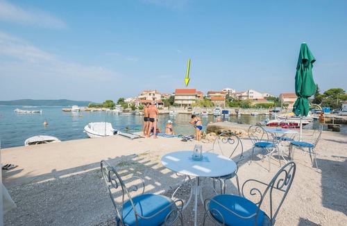 Brodarica Apartment | Apartment Frane (27781-A1) - Brodarica