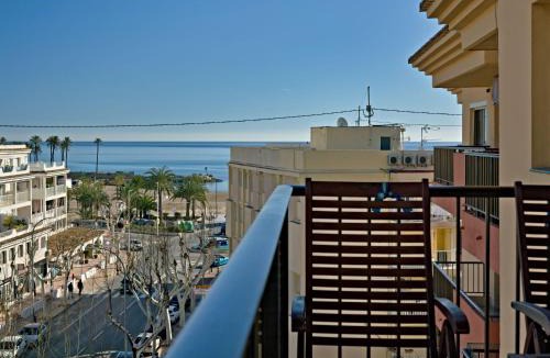 Platja de l'Arenal Apartment | Apartment Galicia Javea-2 by Interhome