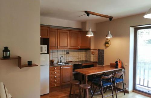 Taull Apartment | Apartment Geräumiges Studio mit Balkon Erta 2 Vall de Boí by Interhome