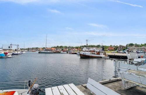 Tejn Apartment | Apartment Ginie - 70m from the sea by Interhome