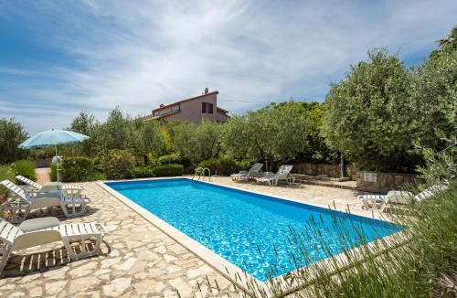 Vabriga Apartment | Apartment Giuliano-2 by Interhome