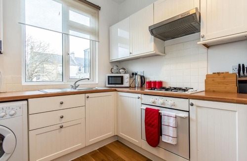 Levenmouth Apartment | Apartment Glebe