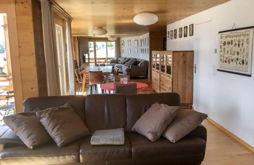 Murren Apartment | Apartment Gloria by Interhome