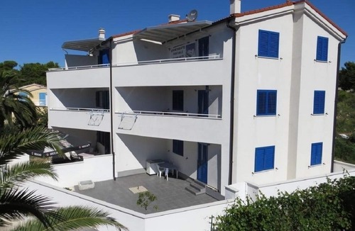 Verunic Apartment | Apartment Goran (10939-A1) - Veli Rat (Dugi otok)