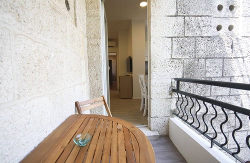 Lapad Apartment | Apartment Goge - One-Bedroom Apartment with Balcony
