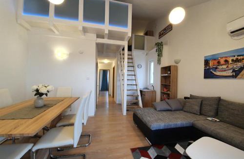 Vir Apartment | Apartment Golden Sun