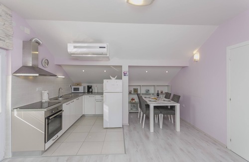 Meterize Apartment | Apartment Golden Sunset