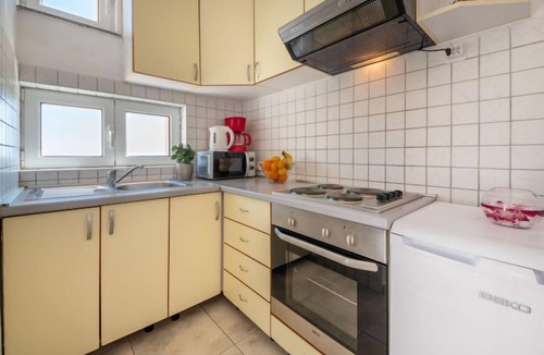 Cesarica Apartment | Apartment Golub by Interhome