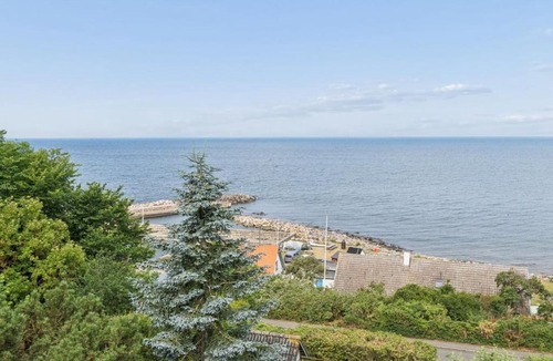 Vang Apartment | Apartment Görel - 250m from the sea by Interhome
